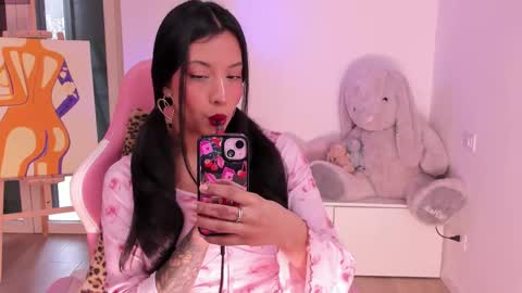 Victoria online show from March 5, 10:44 am