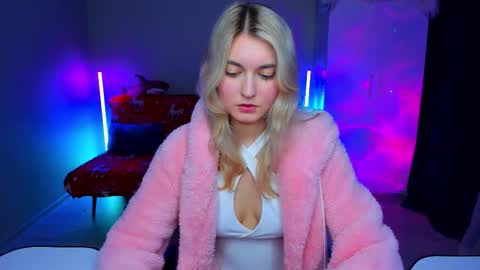 Betty online show from January 9, 2:05 am