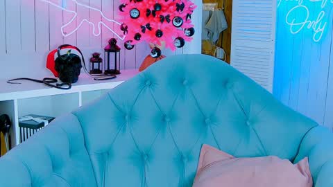 Snapshot of chaturkaterina chatting on January 16, 4:07 am Miss Harmony online show from January 16, 4:07 am