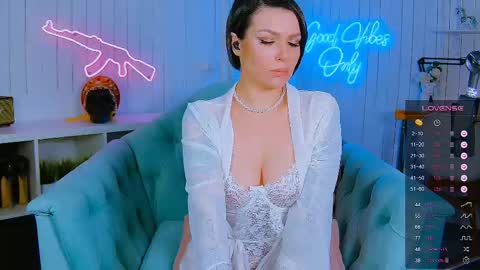 Snapshot of chaturkaterina chatting on March 9, 9:35 am Miss Harmony online show from March 9, 9:35 am
