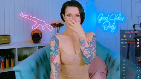 Snapshot of chaturkaterina chatting on March 8, 6:19 am Miss Harmony online show from March 8, 6:19 am