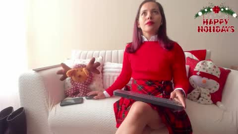 Regina Phalange online show from December 22, 6:44 pm