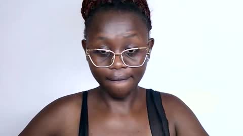 cheeky_charms online show from September 19, 3:16 am