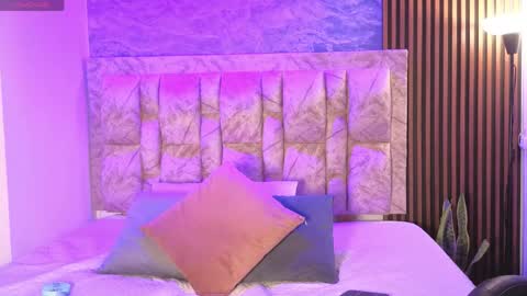 chelsea_dalea online show from June 2, 9:05 pm