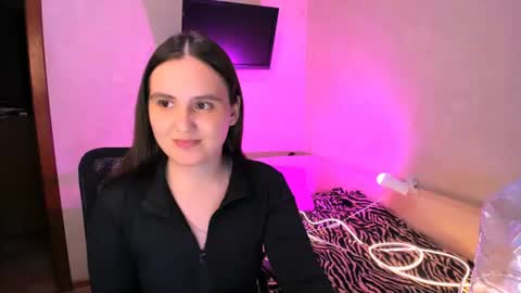 Chelsy  Luxe  online show from July 6, 3:03 pm