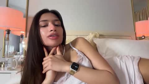 cherliecarmen online show from January 10, 3:44 am