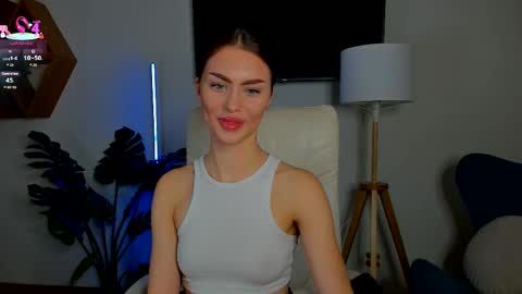 Cherry  Kiss online show from October 21, 7:29 pm