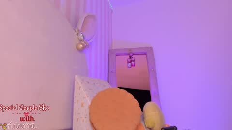 Snapshot of cherry_blond_ chatting on December 12, 2:04 am Cherry online show from December 12, 2:04 am