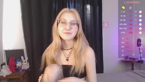 Cheryl online show from February 11, 6:59 am