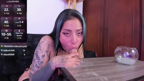 cherry_jenklins8 online show from October 10, 4:34 pm