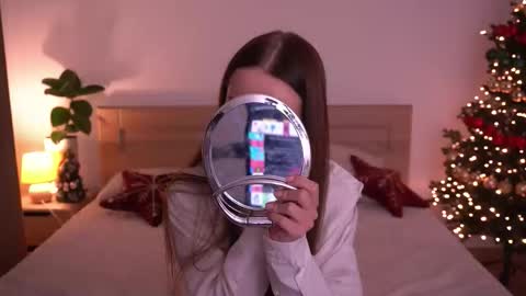 Alisha online show from December 15, 11:21 pm