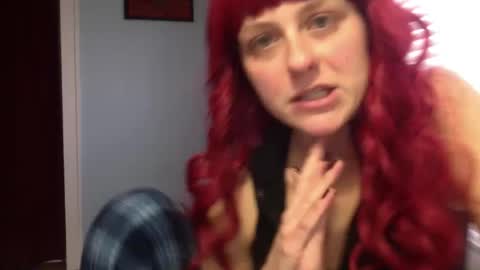 Snapshot of cherryblushxo chatting on February 15, 10:32 pm cherryblushxo online show from February 15, 10:32 pm
