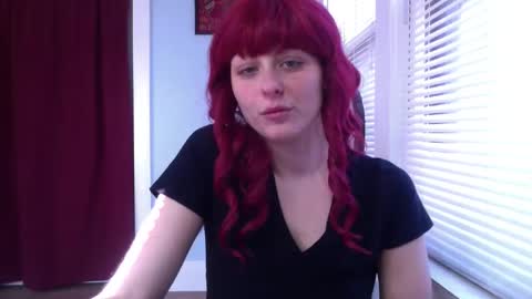 Snapshot of cherryblushxo chatting on March 2, 7:41 pm cherryblushxo online show from March 2, 7:41 pm