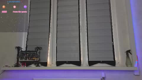 Lysia online show from March 30, 2:27 pm