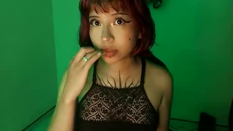 Snapshot of cherrywitchy chatting on January 20, 1:50 am Cherry online show from January 20, 1:50 am