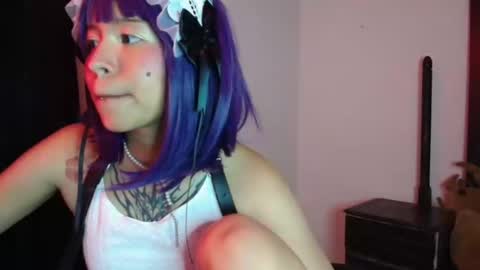 Snapshot of cherrywitchy chatting on February 28, 4:43 am Cherry online show from February 28, 4:43 am