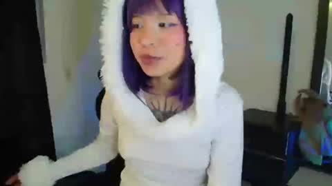 Snapshot of cherrywitchy chatting on February 25, 3:09 am Cherry online show from February 25, 3:09 am