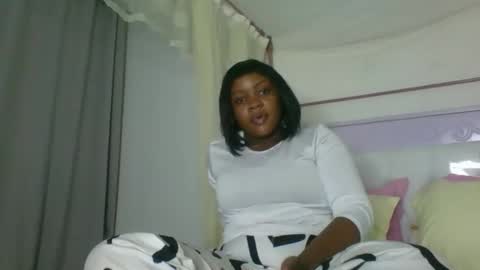 Queen online show from February 2, 4:50 pm