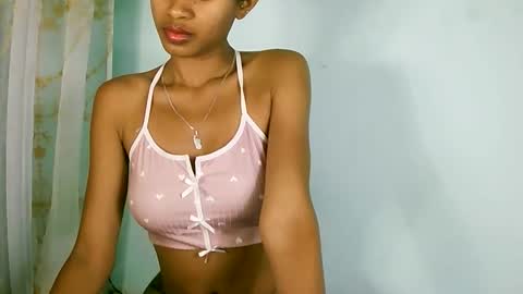 chloe9794 online show from May 7, 4:00 pm