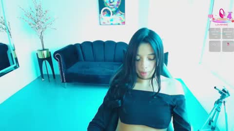 Chloe  online show from April 10, 7:42 pm