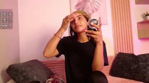 chloe_peach_ online show from February 20, 12:50 pm