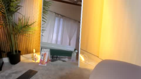 Chloe fixxx online show from July 7, 8:55 pm