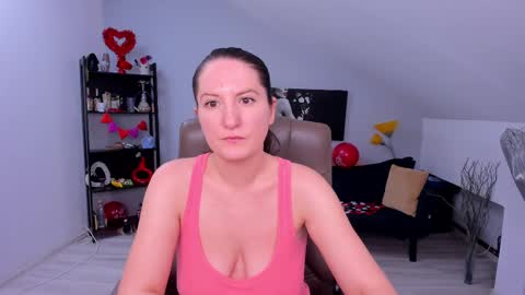 chloehottie online show from February 18, 7:54 am