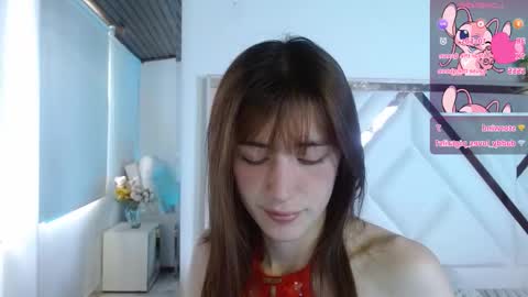 Chloe online show from December 13, 7:53 pm