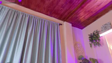 Chloe rosse online show from January 19, 1:02 am