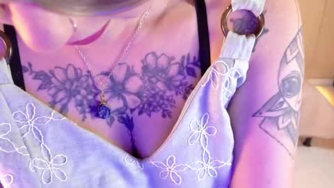 Chloe rosse online show from March 20, 1:54 am