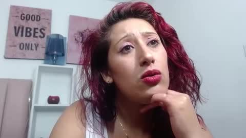 chloewild707rs online show from October 3, 2:38 am