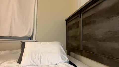 Chloe Deckher online show from January 16, 5:11 am