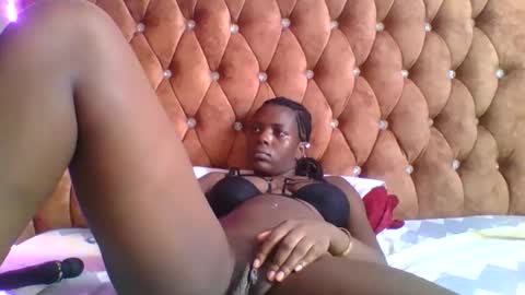 Nicah online show from November 4, 7:13 am