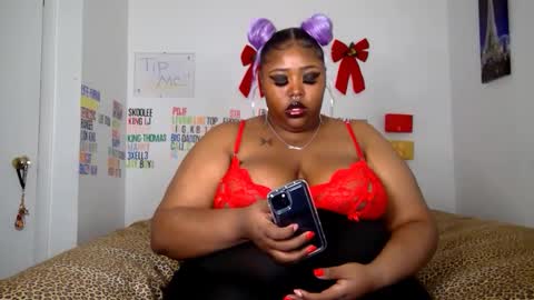 Snapshot of chocolatebunnyxx69 chatting on January 18, 3:31 am Melina online show from January 18, 3:31 am
