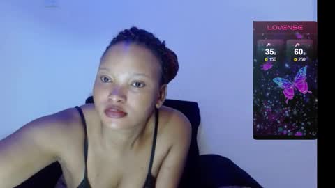 Snapshot of chocolatemilkebony chatting on March 3, 5:47 am chocolatemilkebony online show from March 3, 5:47 am