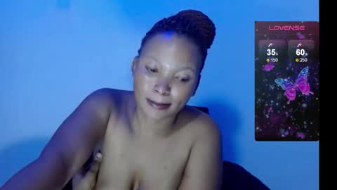 Snapshot of chocolatemilkebony chatting on February 25, 9:37 pm chocolatemilkebony online show from February 25, 9:37 pm