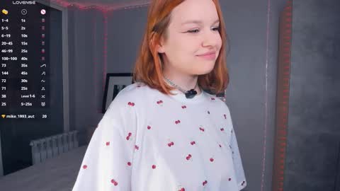 Lizz online show from March 19, 9:41 pm