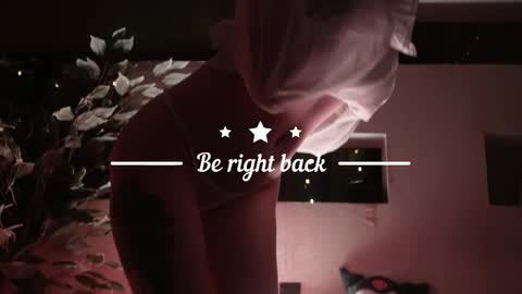 chriss_foxx online show from April 4, 3:11 pm