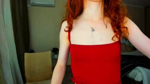 christinaconteeree online show from February 3, 11:37 am