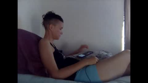 Christina Saunters online show from October 16, 12:02 am