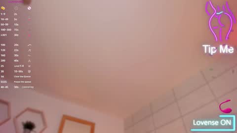 Christine  online show from October 8, 12:20 pm