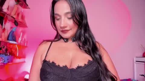 Snapshot of christymilk1 chatting on September 16, 2:19 am christy online show from September 16, 2:19 am