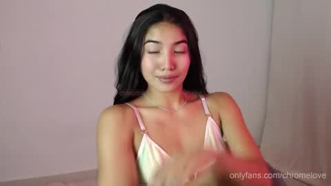 Gwendy Fox online show from April 22, 12:07 am