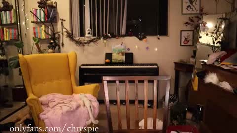 Chrys online show from October 30, 5:54 am