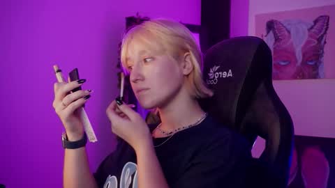 Cin Bellamy online show from September 17, 8:56 am