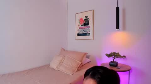 Cindy online show from August 4, 7:20 pm