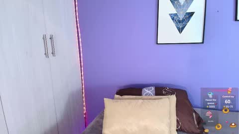 cinnamon_kyla online show from February 25, 6:44 pm