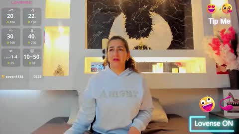 Cinthya  online show from September 9, 12:16 pm