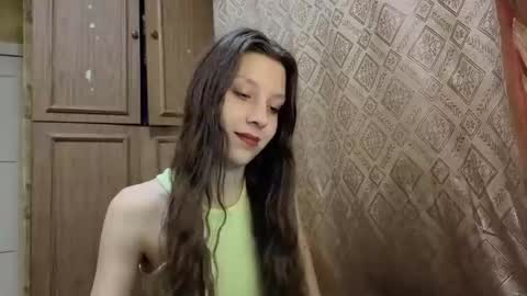 Lisa Salivan online show from December 13, 11:10 pm