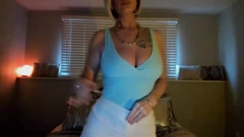 CJ x Monroe online show from March 29, 10:09 pm